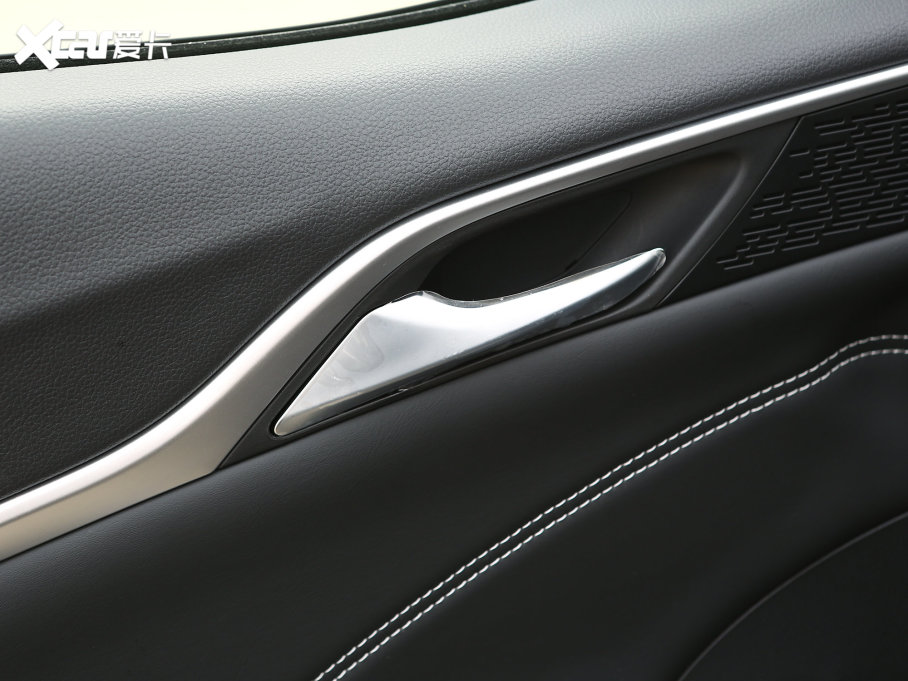 2022����߸U ��߸U-�� 400 Lite ��Ԫ�