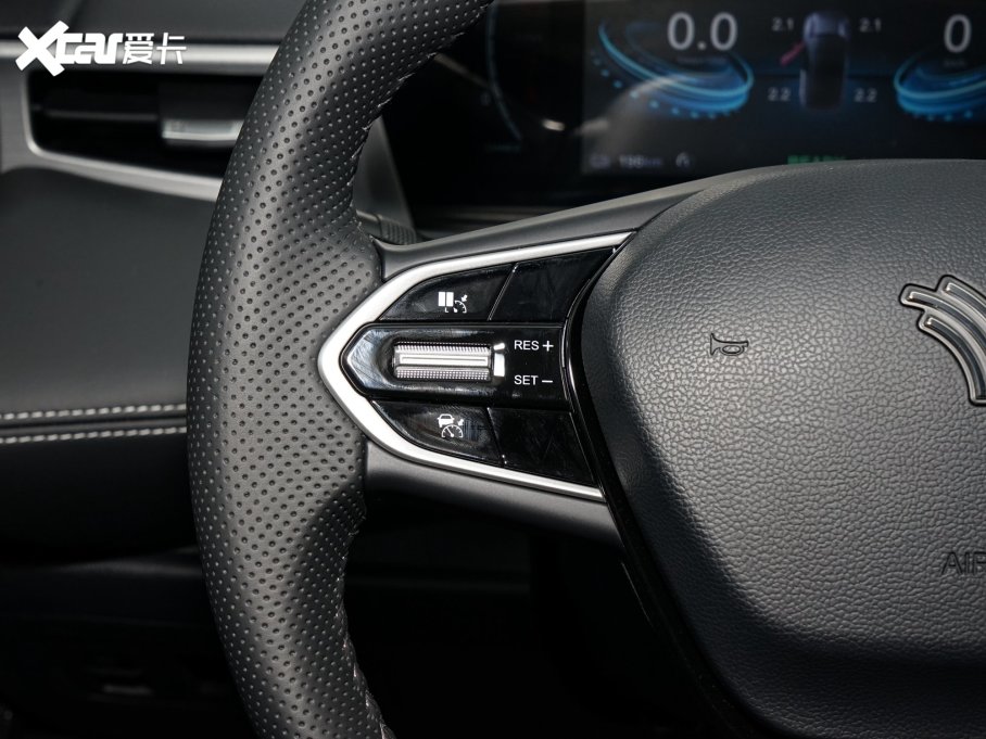 2022����߸U �Ŀ� Pro 400 ���оW(w��ng)�s�� ��Ԫ�