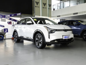 2022款智400 Pro 磷酸铁锂 右前45度