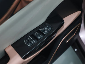 2022߸U- 610 Ԫ п؅^(q)