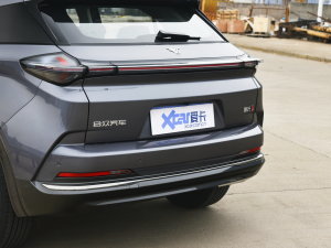 2022款哪吒U-Ⅱ 500 三元锂 细节外观