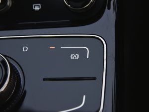 2022߸U- 500 Ԫ п؅^