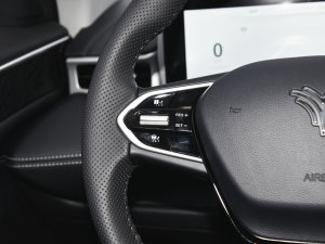 2022߸U- 500 Ԫ п؅^