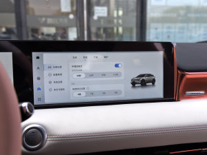 2022߸U- 500 F п؅^