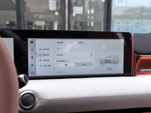 2022߸U- 500 F п؅^