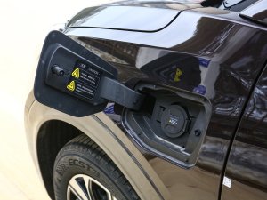 2022߸U- 400 Lite Ԫ ^