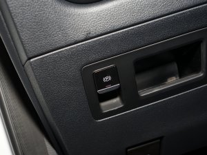 2022款改款 Pro 400 畅行网约版 三元锂 驻车制动器