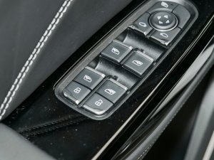 2022߸U- 500 ИI п؅^