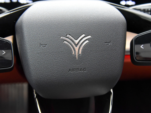 2022 715km (q) п؅^(q)