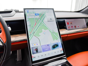 2022 715km (q) п؅^(q)