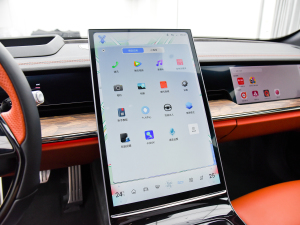 2022 715km (q) п؅^(q)