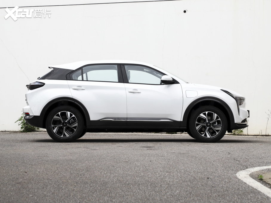 2023߸U ߸U- 500 U F