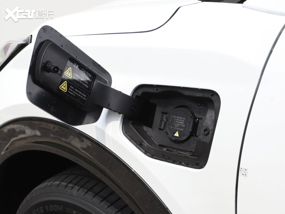 2023߸U ߸U- 500 U F