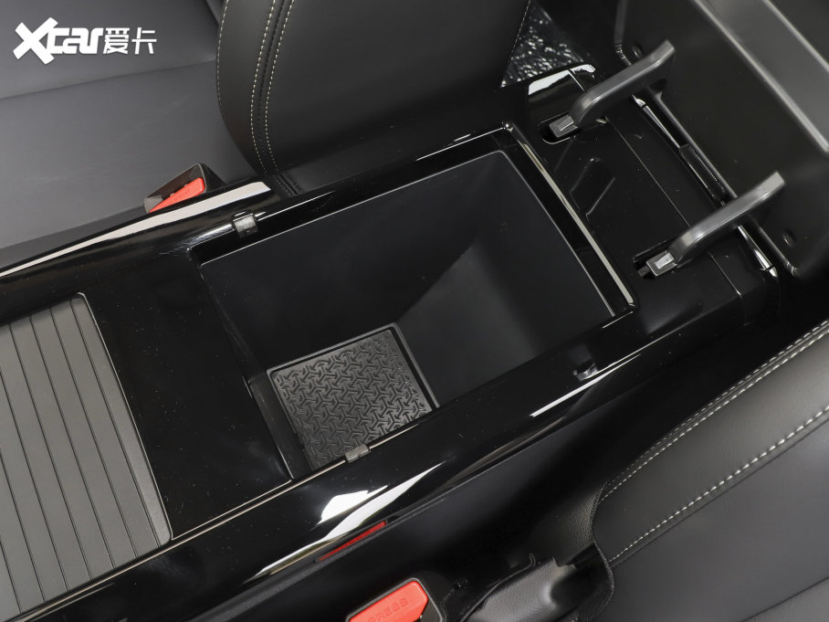 2023߸U ߸U- 500 U F