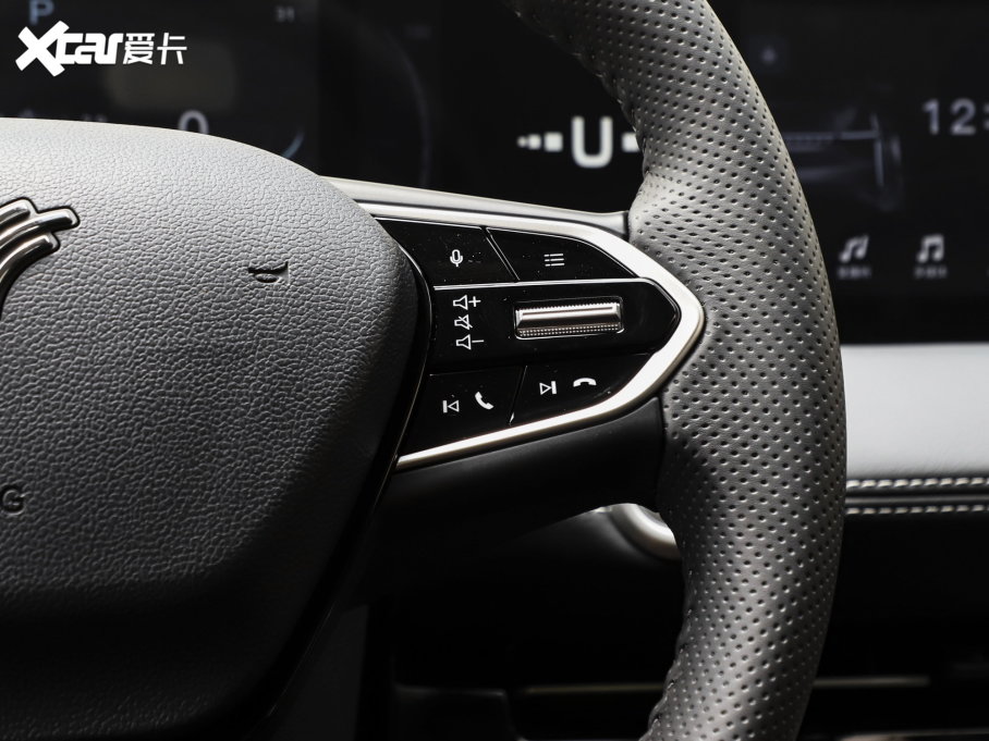 2023߸U ߸U- 500 U F