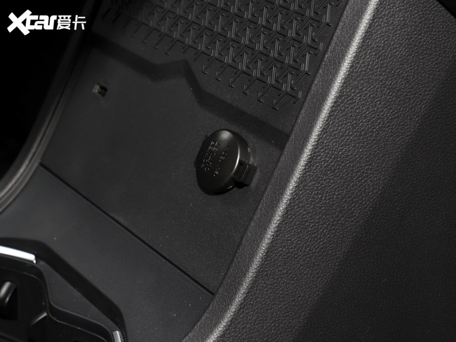 2023߸U ߸U- 500 U F