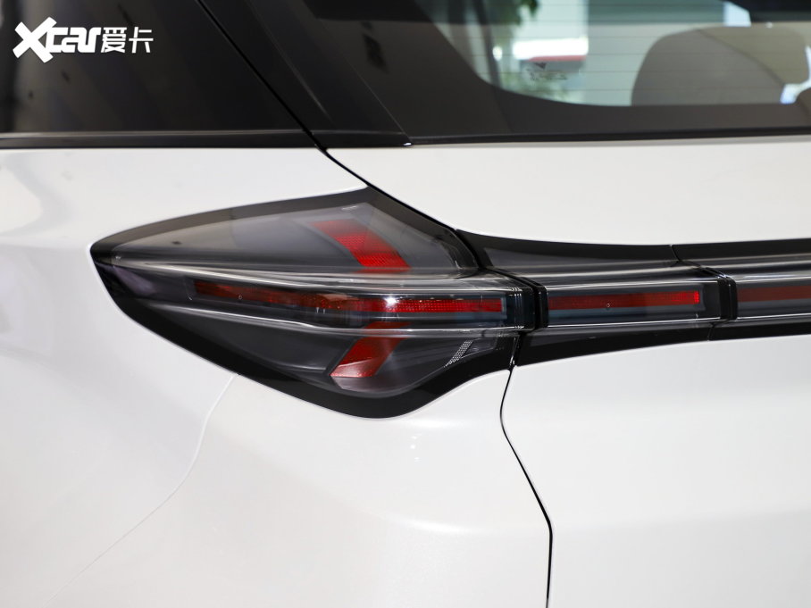 2023����߸U ��߸U-�� 400 U��� �����F�