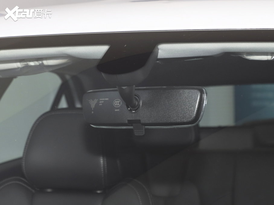 2023߸U ߸U- 400 U F