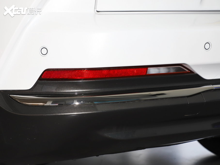 2023����߸U ��߸U-�� 400 U��� �����F�