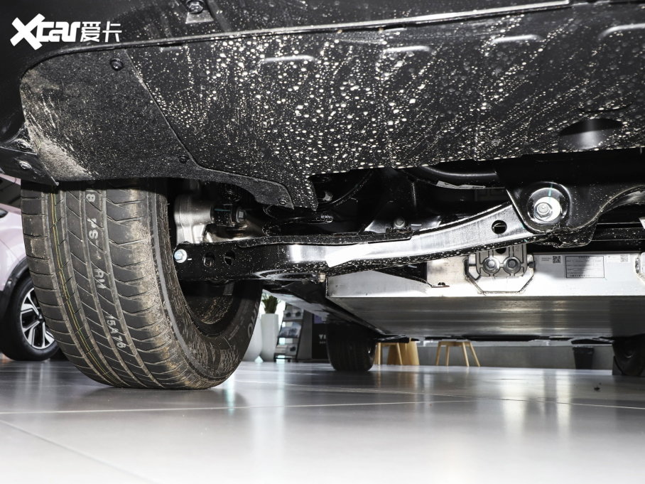 2023߸U ߸U- 400 U F