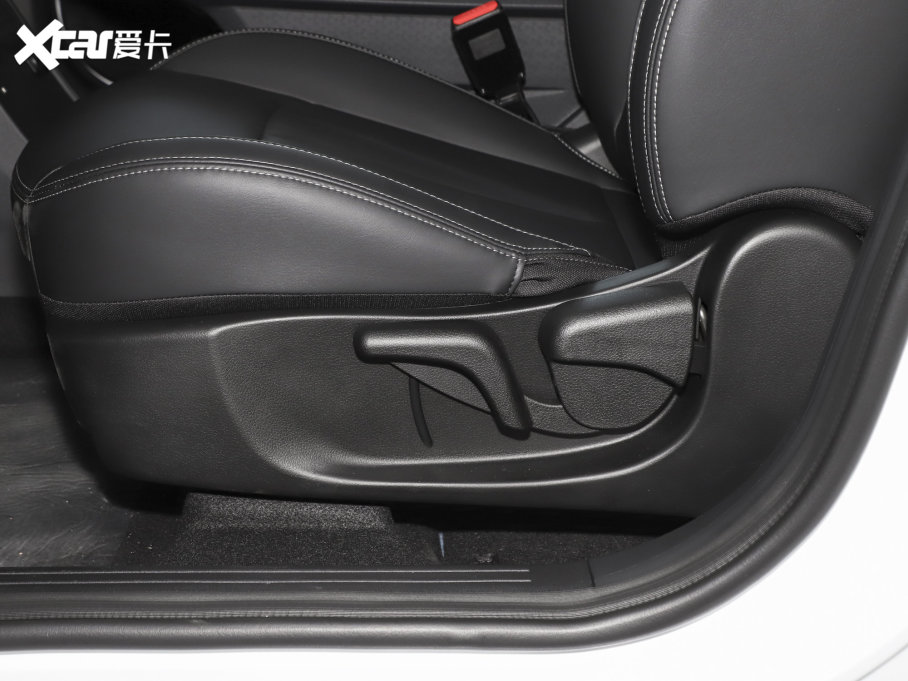 2023߸U ߸U- 400 U F