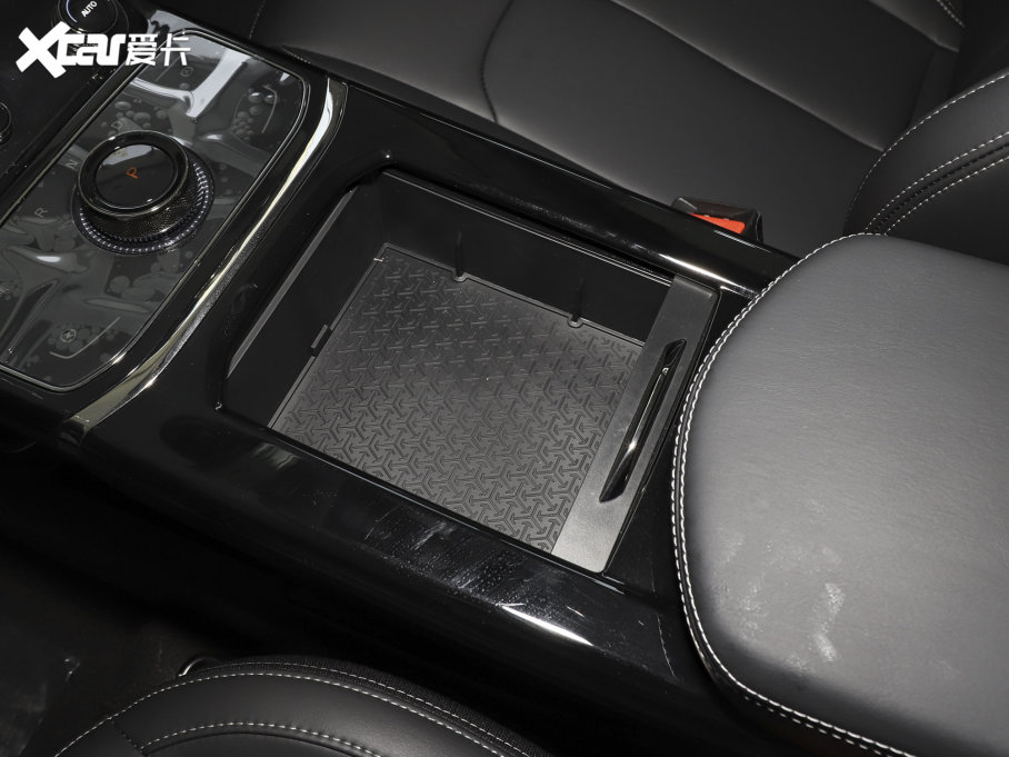 2023߸U ߸U- 400 U F