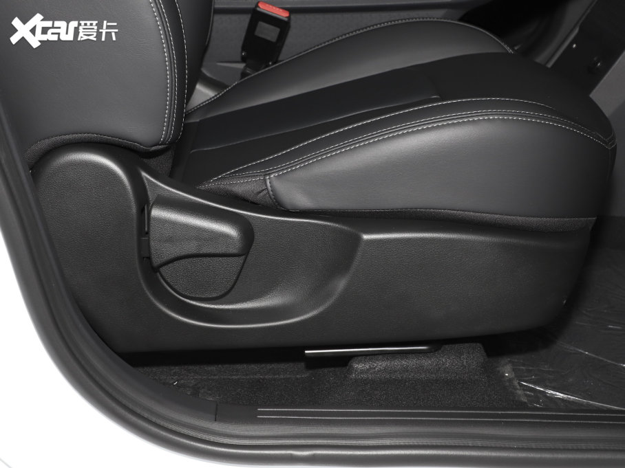 2023߸U ߸U- 400 U F