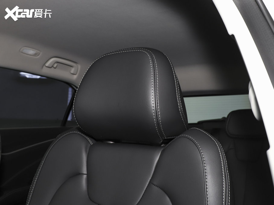 2023߸U ߸U- 400 U F