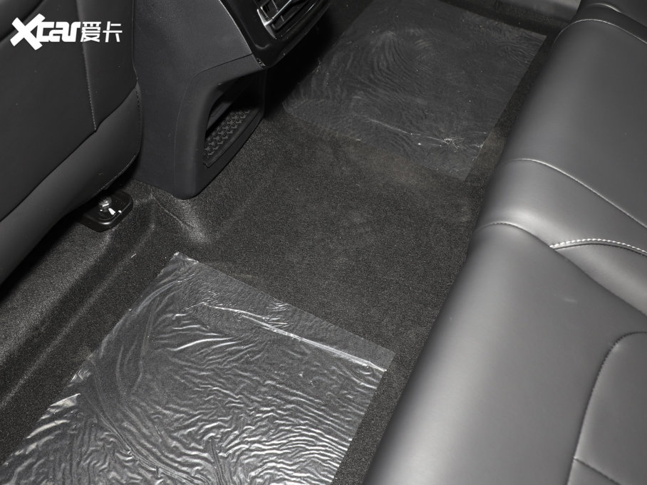 2023߸U ߸U- 400 U F