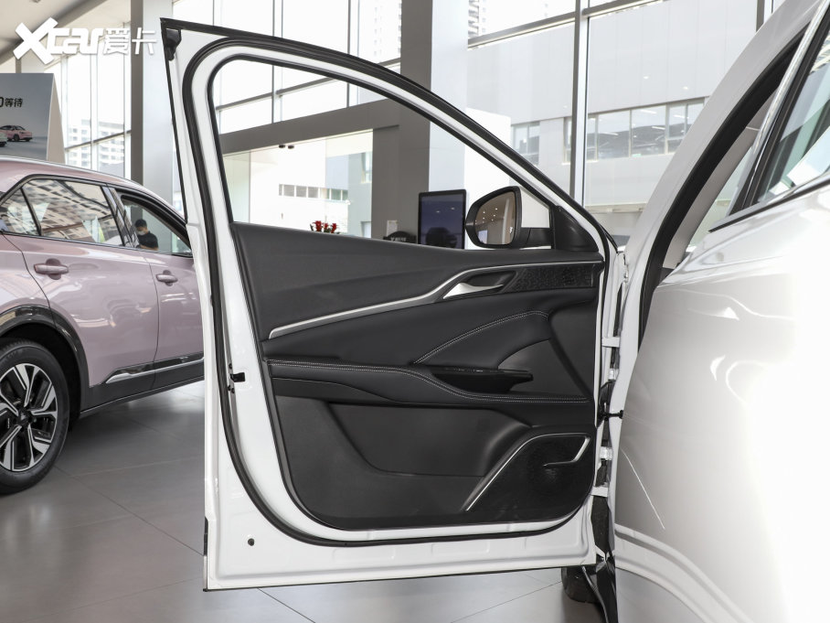 2023߸U ߸U- 400 U F