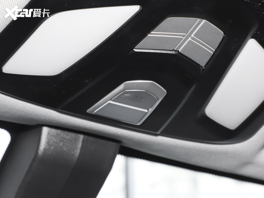 2023����߸U ��߸U-�� 400 U��� �����F�