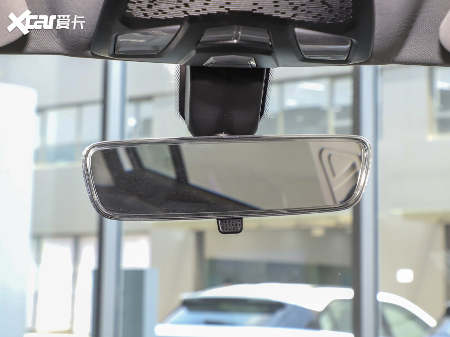 2023߸U ߸U- 400 U F