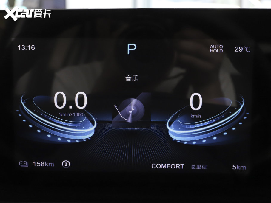 2023߸U ߸U- 400 U F