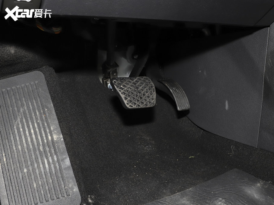 2023߸U ߸U- 400 U F