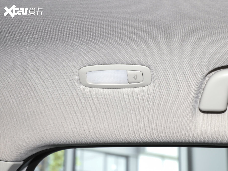 2023߸U ߸U- 400 U F