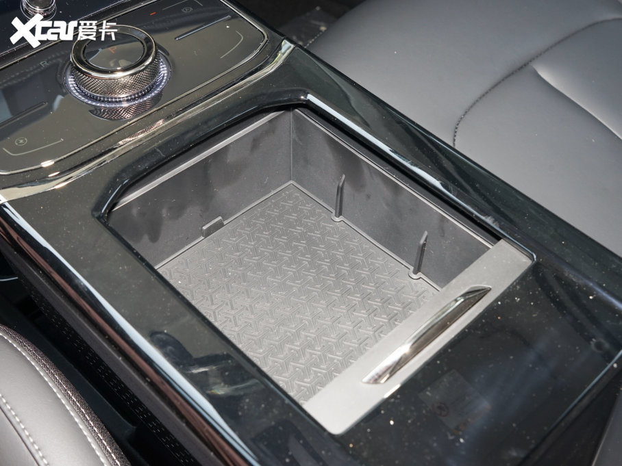 2023߸U ߸U- 400 U Ԫ