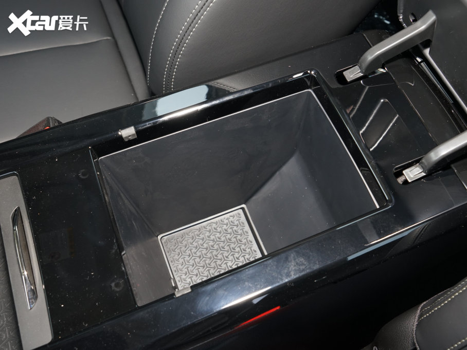 2023߸U ߸U- 400 U Ԫ