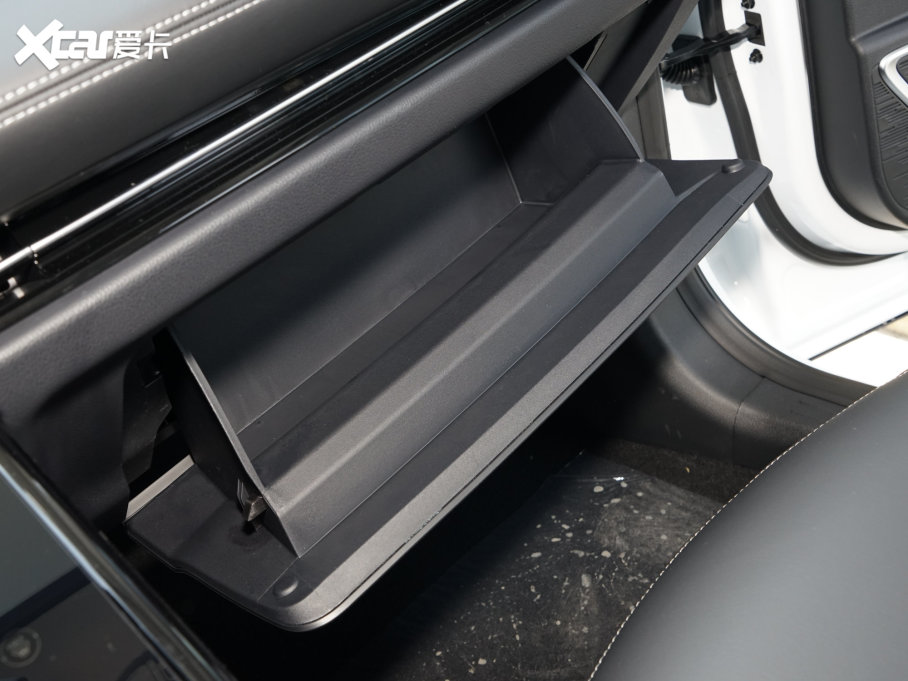 2023߸U ߸U- 400 U Ԫ