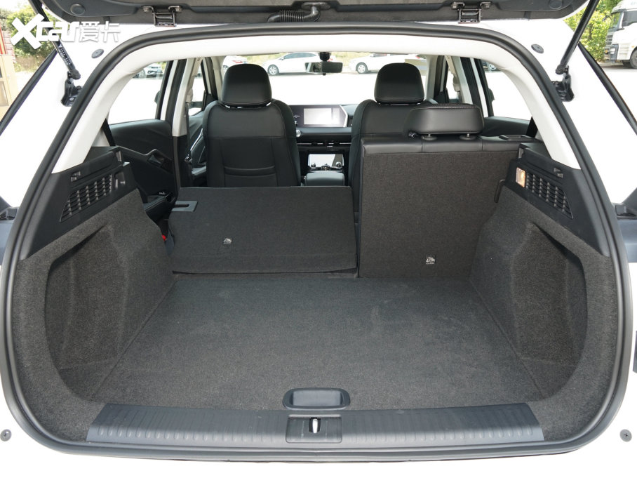 2023߸U ߸U- 400 U Ԫ