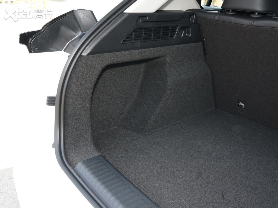 2023߸U ߸U- 400 U Ԫ