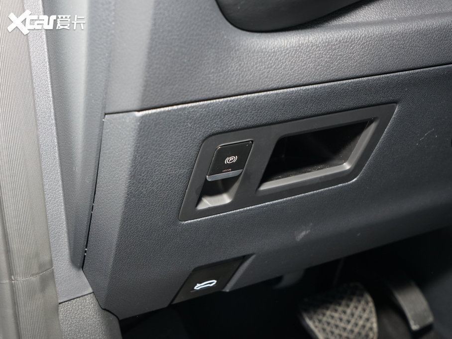 2023߸U ߸U- 400 U Ԫ