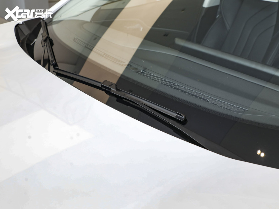 2023߸U ߸U-  400 Lite Ԫ