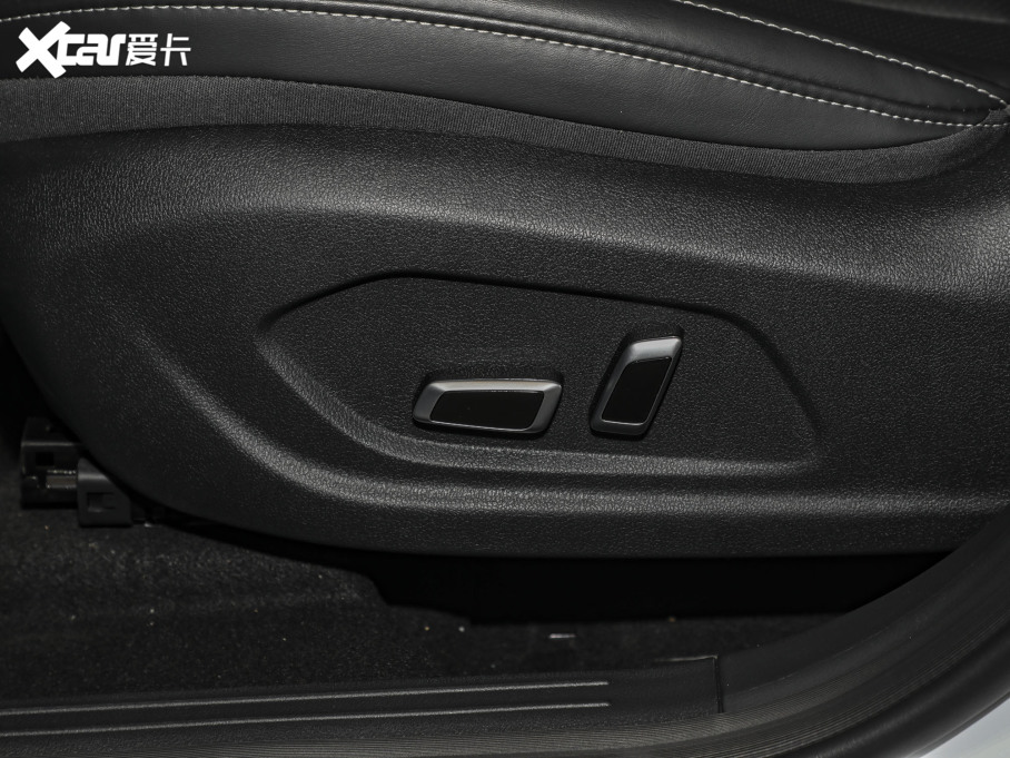 2023߸U ߸U- (zhn) 400 Lite Ԫ