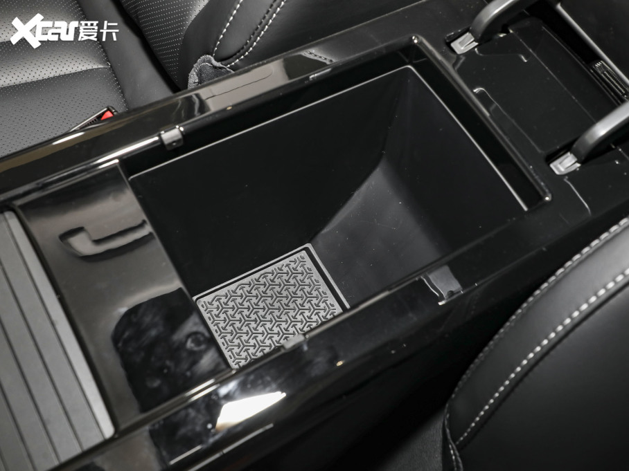 2023߸U ߸U-  400 Lite Ԫ