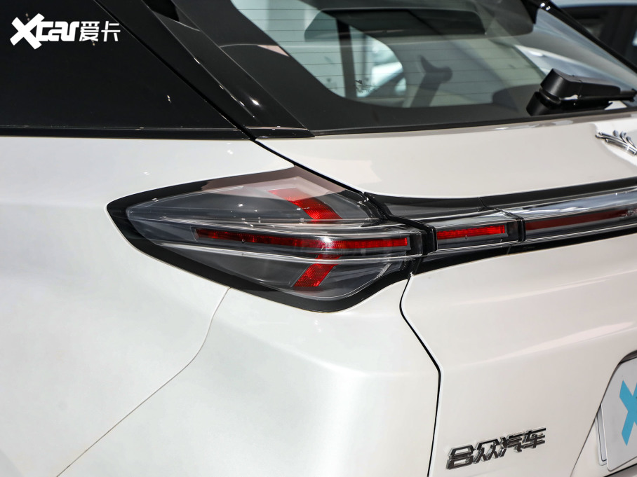 2023߸U ߸U-  500 U F