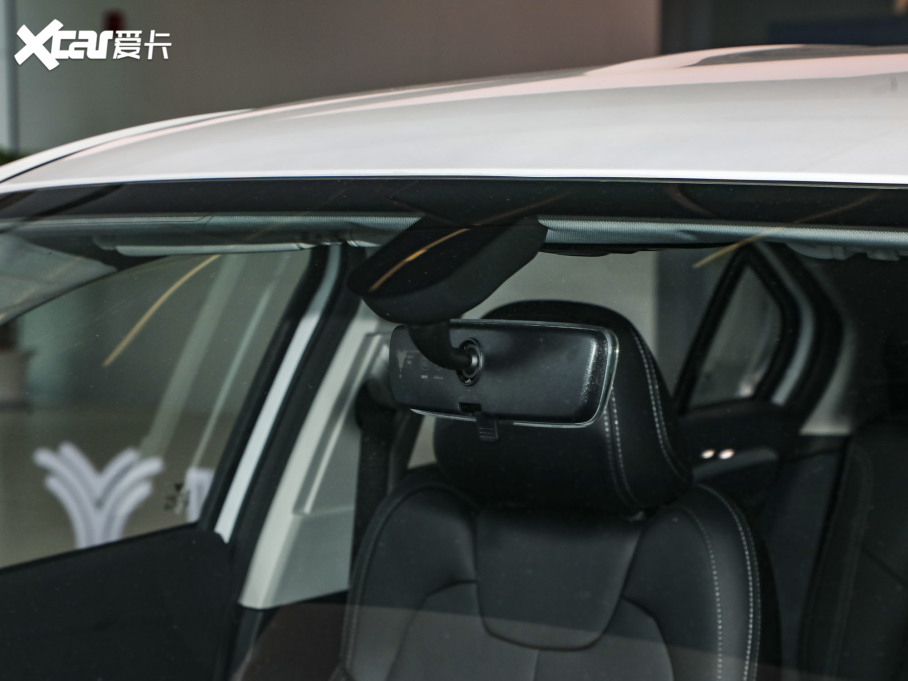 2023߸U ߸U-  500 U F