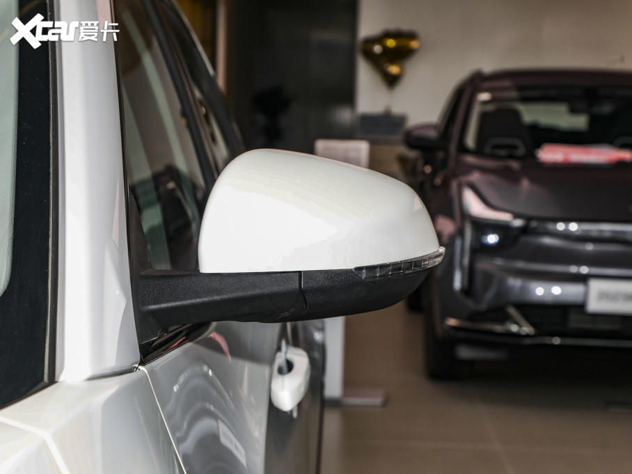 2023߸U ߸U-  500 U F