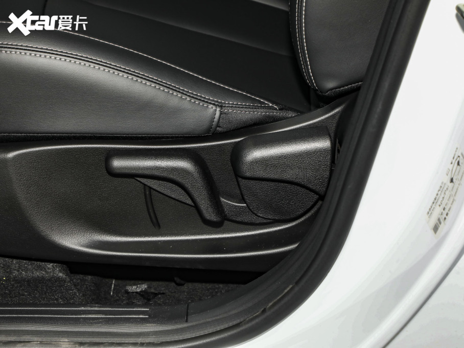 2023߸U ߸U-  500 U F