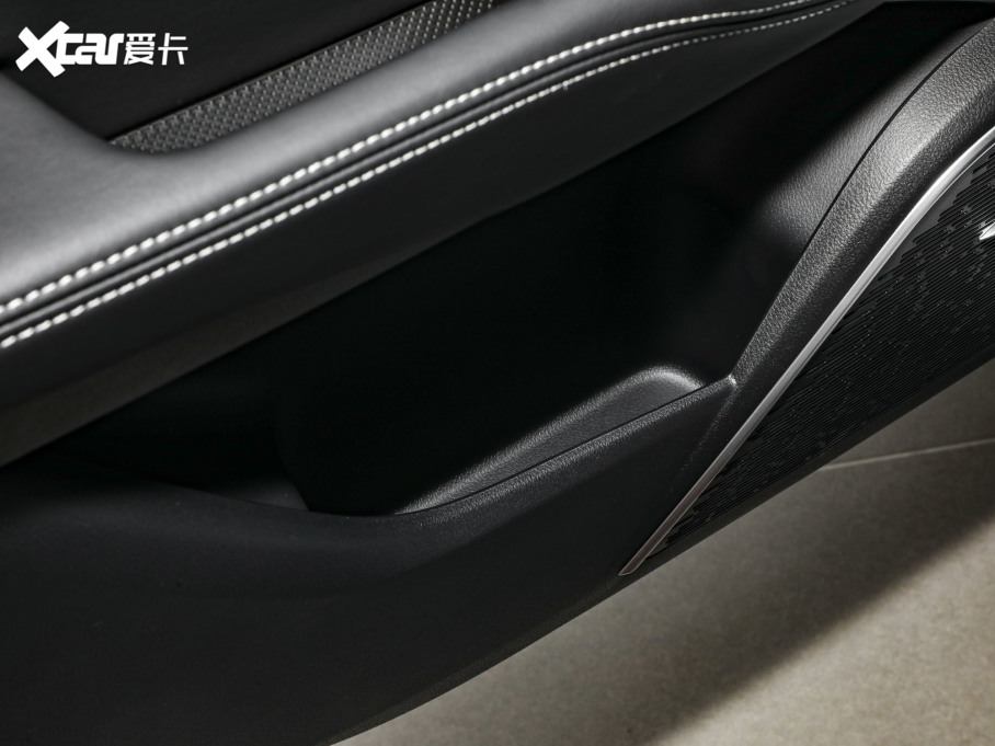 2023߸U ߸U-  500 U F