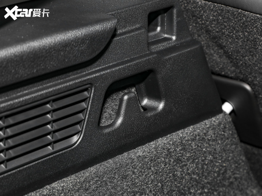 2023߸U ߸U-  500 U F